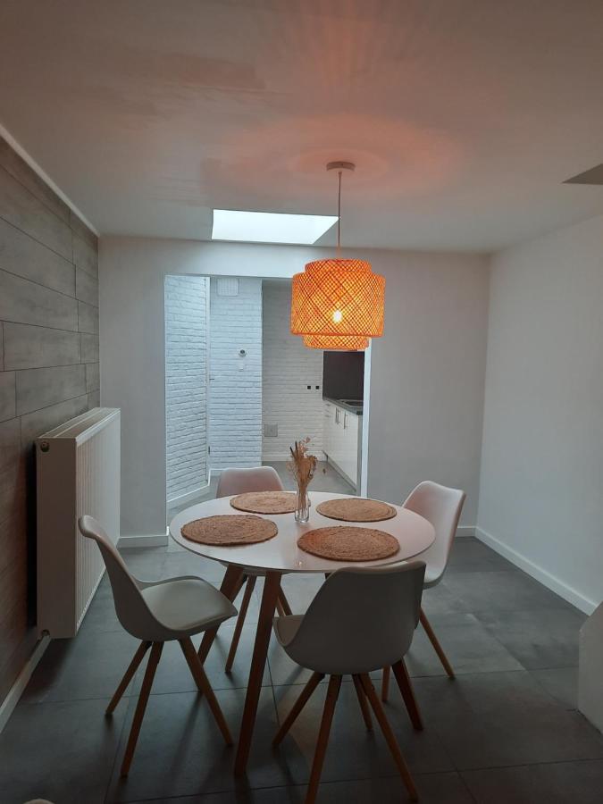 Huisje Op De Muur Van Geraardsbergen Esterno foto